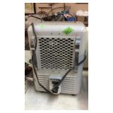 TITAN ELECTRIC HEATER
