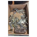 BAG OF SKELETON & OTHER KEYS