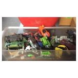 TRAY OF MINIATURE CARS