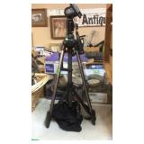 VANGUARD TRIPOD