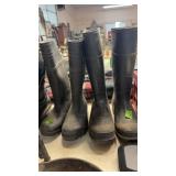 2 OR OF LACXROSSE RUBBER BOOTS SZ 10 & 5