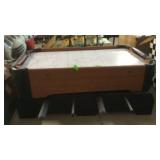 TABLE TOP AIR HOCKEY GAME