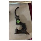 ANTIQUE RIVITER