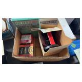 BOX W/CASE LUBE, LEE AUTO PRIMER W/PRIMERS & BX