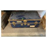 BLUE METAL FOOT LOCKER