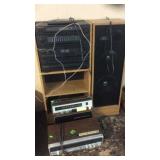 GROUP OF RADIOS & SOUNDESIGN STEREO