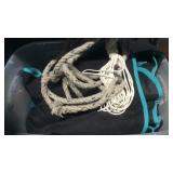 TOTE W/ TOW ROPE & HORSE BLANKET