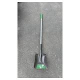 NEW SQUARE SHOVEL