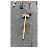 DOUBLE BITTED AXE & HOE