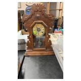 ANTIQUE WOOD CLOCK