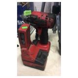 SNAP-ON CORDLESS IMPACT DRIVER & LIGHT W/ BATTERY