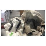 2 CANVAS BAGS OF FOLDING TREE STEPS