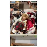 WOOD DRAWER W/ DOLLS