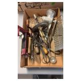 BX W/ UNIVERSAL FOOD GRINDER, APPLE PEELER &