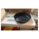 GRIZWOLD NO. 8 CAST IRON SKILLET