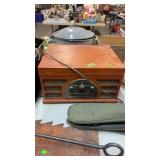 CROSLEY CD, TURN TABLE, AM/FM STEREO