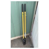 NEW YELLOW HANDLED POST HOLE DIGGER