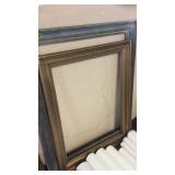 2 PICTURE FRAMES