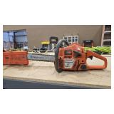 HUSQVARNA 141 GAS POWERED CHAINSAW W/ BLADE COVER