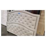 QUEEN BUTTON TUFTED HEAD BOARD FOOT BOARD RAILS