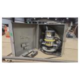 STANLEY ROUTER WITH CASE