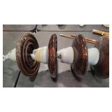 CERAMIC 4 - TIER INSULATOR
