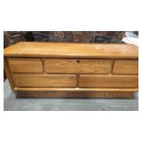 LANE VTG  MCM STYLE CEDAR CHEST