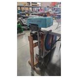 CRUISE 'N CARRY 2.7 HP OUTBOARD MOTOR