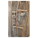 MISMATCHED VTG SNOWSHOES