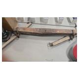 40' VINTAGE ANIMAL YOKE