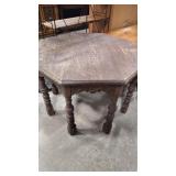 OCTAGONAL VTG ACCENT TABLE