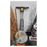 CHICAGO ELECTRIC FLOOR CLEANER & BUFFER