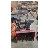 CRAFTSMAN 24' GAS POWERED SNOWBLOWER
