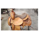 WESTERN LEATHER SADDLE
