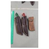 3DAMASCUS KNIVES W/ SHEATHS- 2 FIXED BLADES 1 POCK
