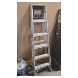 KELLER 6' LADDER