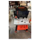 BLACK & DECKER KIDS TOY WORK BENCH