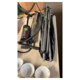 FOLDING STAND & 2 AIR PUMPS