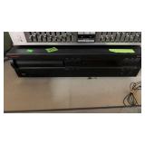 NAKAMICHI CD CHANGER  *POWERS UP DOESN'T PLAY