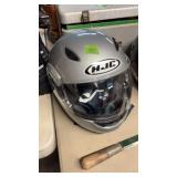 HJC FULL COVERAGE MOTORCYCLE HELMET SIZE L