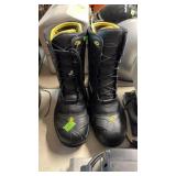 TERRA INSULATED PACK BOOTS SIZE 10