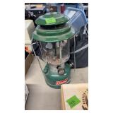 GREEN COLEMAN LANTERN 220F