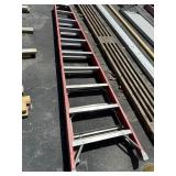 LOUISVILLE 8FT FIBERGLASS STEP LADDER
