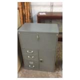 METAL LOCKING CABINET