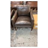 CLASSIC CONCEPTS CHAIZZIE LEATHER ARM CHAIR