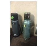 2 THERMOS