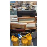 BX OF PICTURE FRAMES