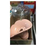 ABINGDON VASE, JAR W/ LID