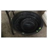 FEED PANS