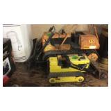 MIGHTY TONKA DOZER & SM YELLOW DOZER